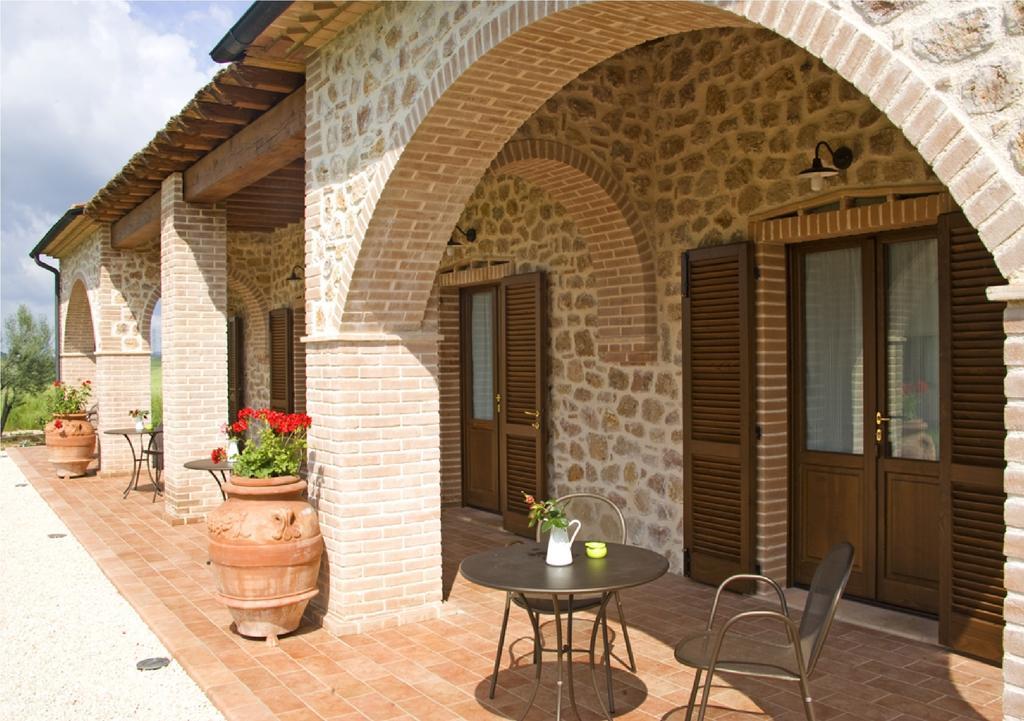 Bio Agriturismo Le Cascatelle Saturnia Buitenkant foto