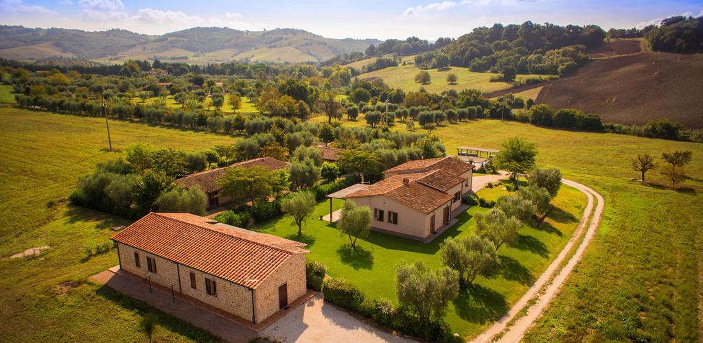 Bio Agriturismo Le Cascatelle Saturnia Buitenkant foto