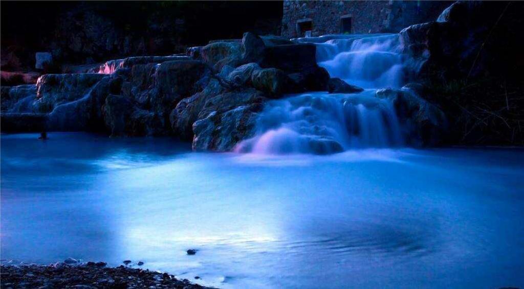 Bio Agriturismo Le Cascatelle Saturnia Buitenkant foto