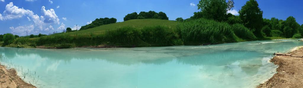 Bio Agriturismo Le Cascatelle Saturnia Buitenkant foto